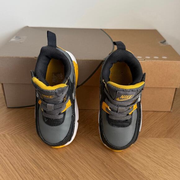 Nike Airmax 90 Easyon Grey/Yellow Toddler Sneakers- SZ 7 C - Picture 4 of 12